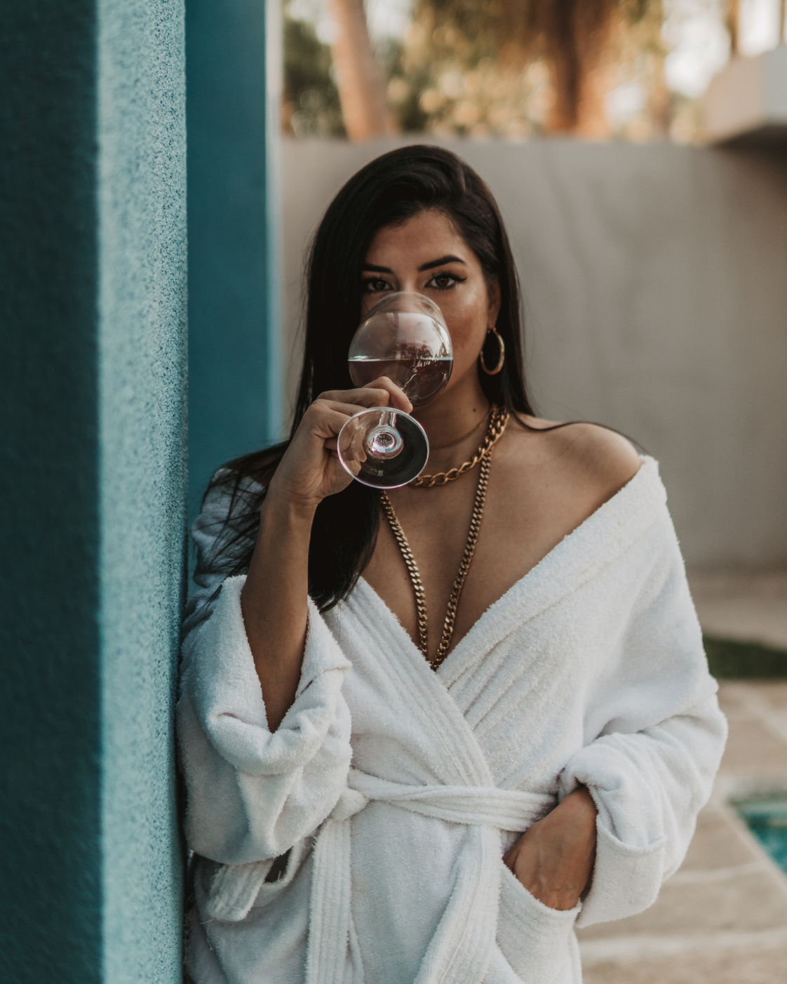 Zašto lepe žene deluju arogantno?